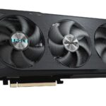 GIGABYTE GeForce RTX 5070 EAGLE OC SFF 12G Carte Graphique - 12 Go GDDR7, 192 bits, PCI-E 5.0, 2587 MHz Core Clock, 3 x DP 2.1a, 1 x HDMI 2.1b, NVIDIA DLSS 4, GV-N5070GAMING OC-12GD