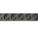 Gembird EG-PDU-014-C14 unité de distribution d'énergie 8 sortie(s) CA 1U Noir
