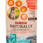 IAMS Naturally Adult with North Atlantic salmon in gravy - nourriture humide pour chat - 85g