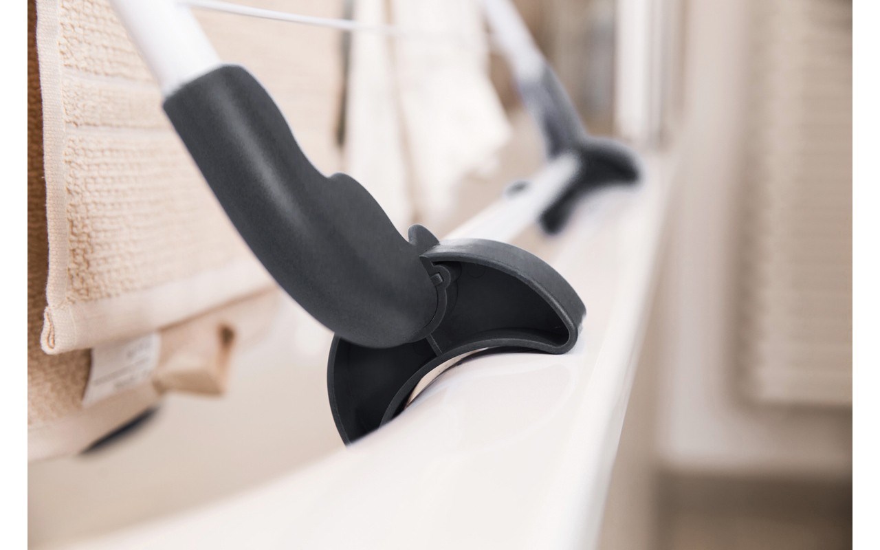 Q225r4q0F020a1M6M3g16448V6H563d9