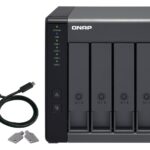 QNAP TR-004 Boîtier de disques de stockage Boîtier disque dur/SSD Noir 2.5/3.5"