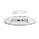 TP-Link Omada EAP683 UR point d'accès réseaux locaux sans fil 6000 Mbit/s Blanc Connexion Ethernet, supportant l'alimentation via ce port (PoE)