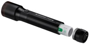 Une lampe de poche Ledlenser P7R Core