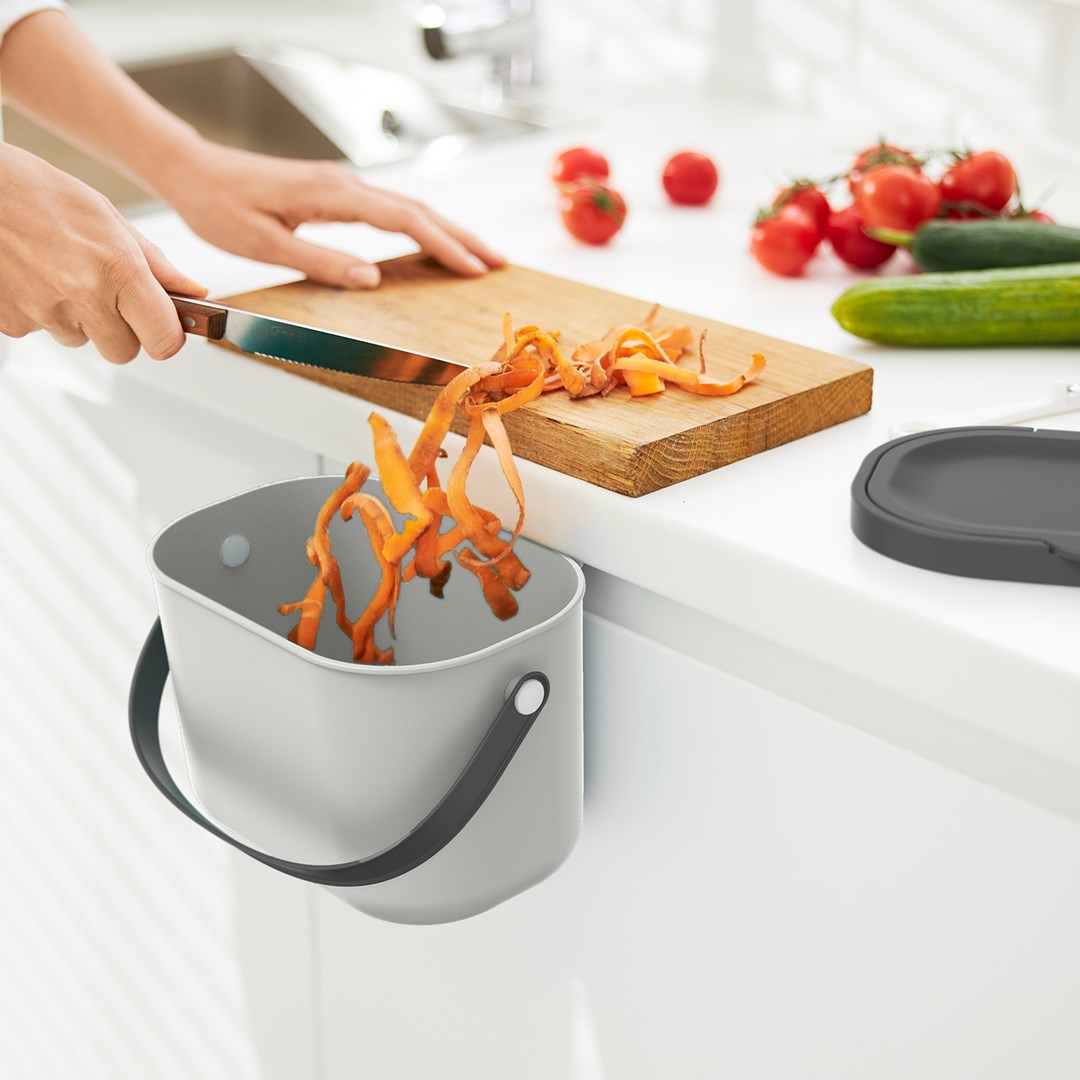 Y9U0J9G0I0O0x1i76205s4I8Z8E79899